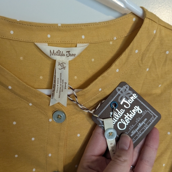 Matilda Jane NWT Don't Stop Dancing Gold Button Up Tee sz 10 - Picture 3 of 3